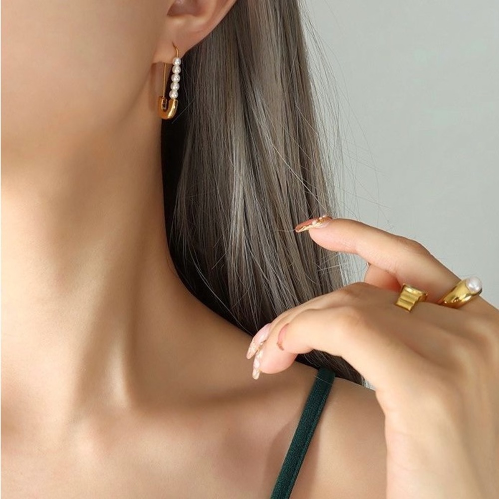 “Safety Pin” 18K Gold Plated Stainless Steel Earrings - Picture 3 of 5